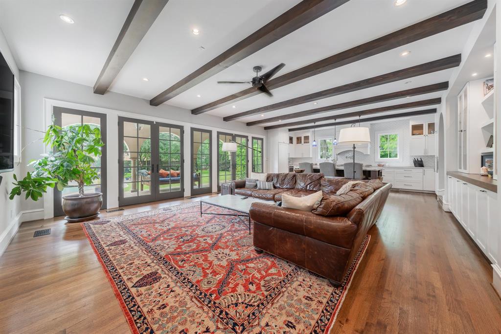 Munger Place - Residential