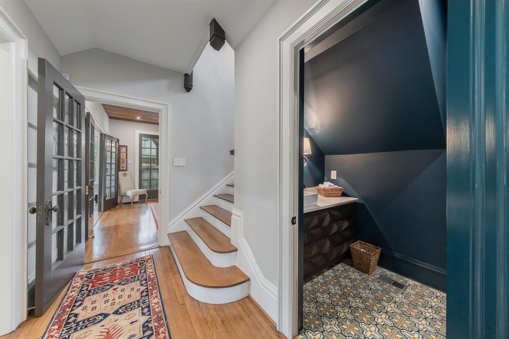 Munger Place - Residential