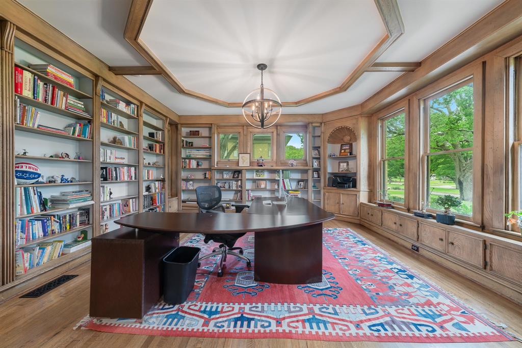 Munger Place - Residential