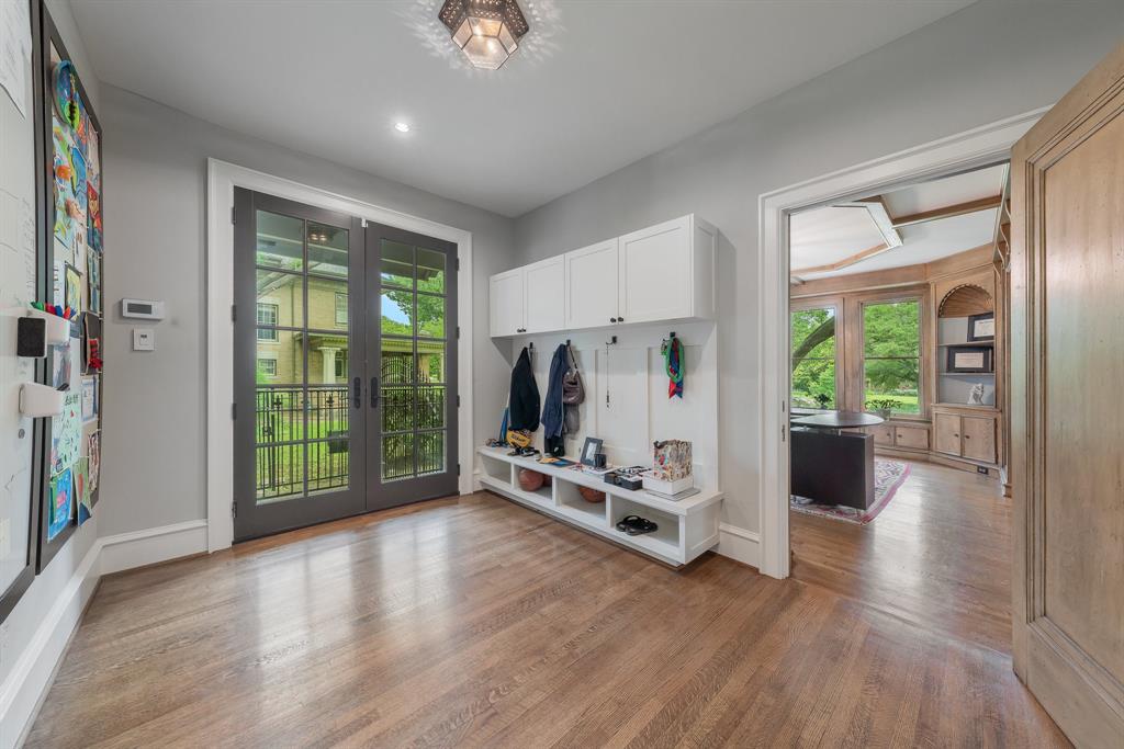 Munger Place - Residential