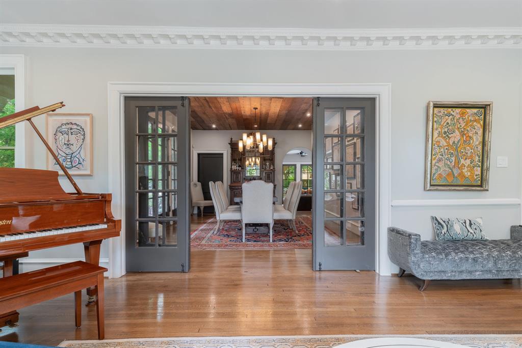 Munger Place - Residential