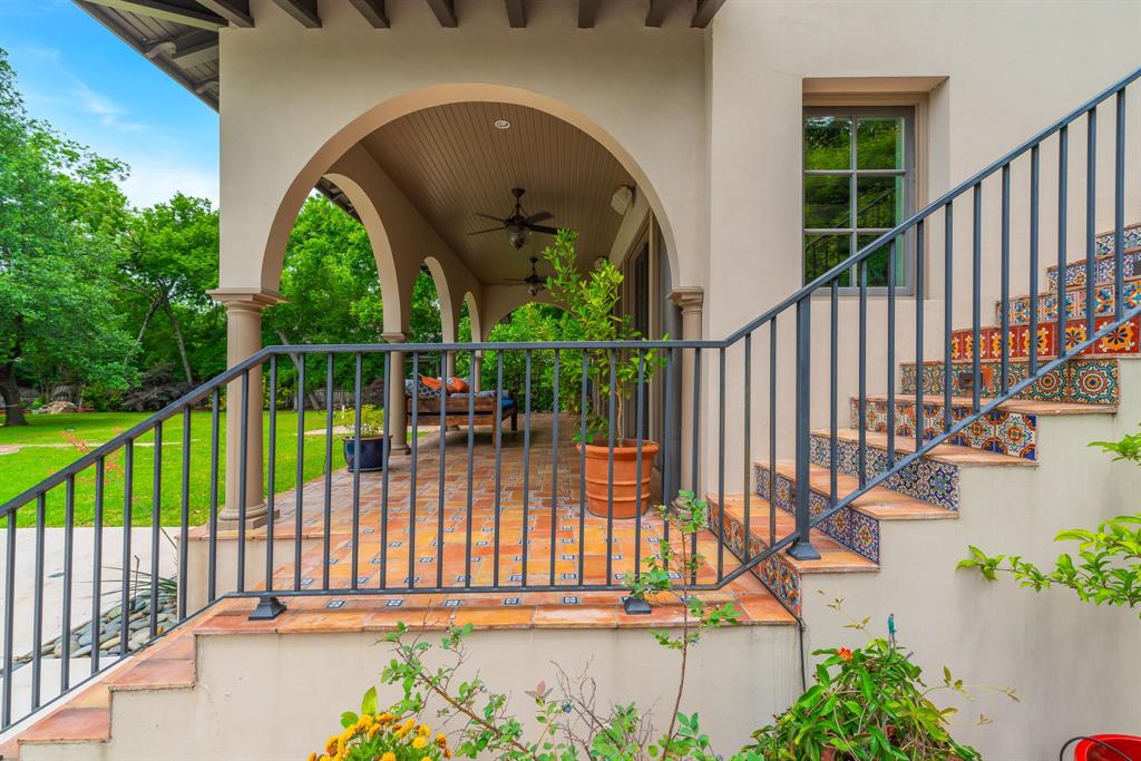 Munger Place - Residential