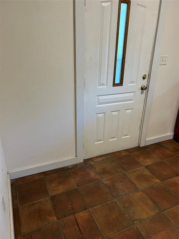 JUAN ESCULAN - Residential