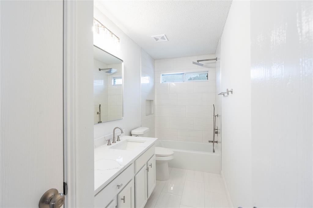 Sandy Glen Ph II - Residential Lease