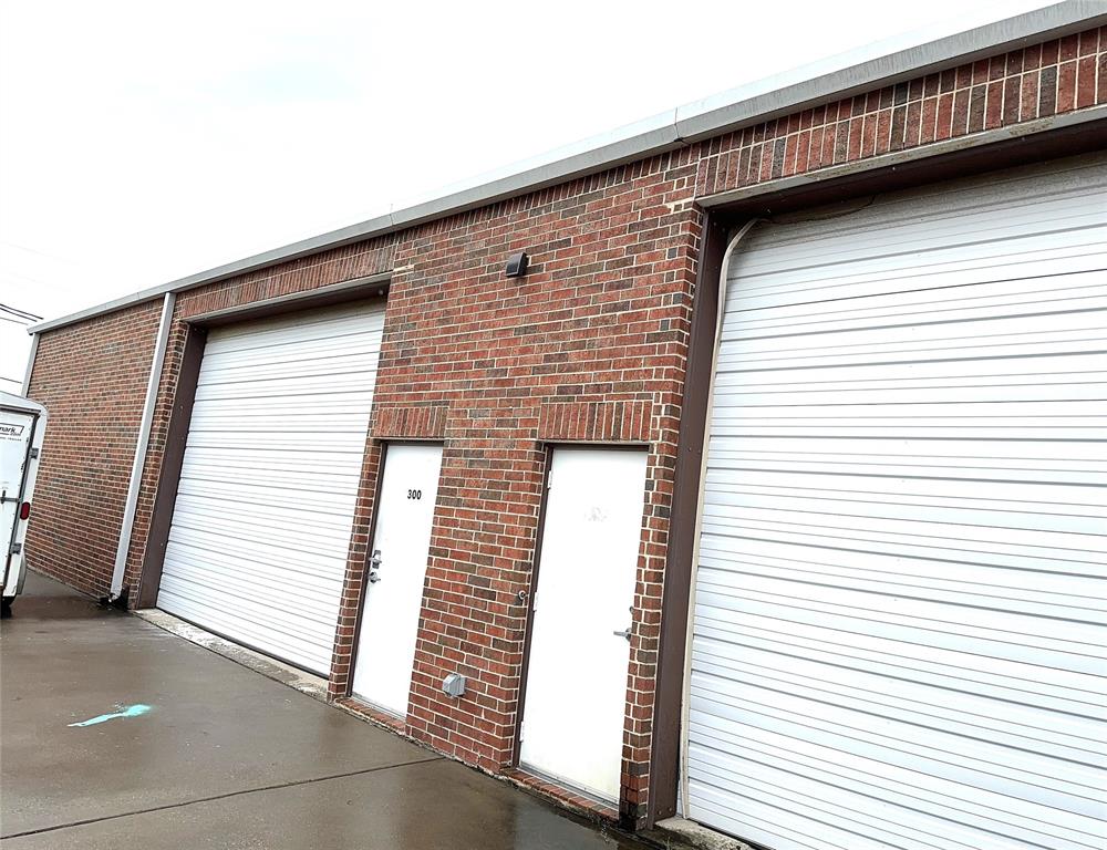 Regency Bus Park - Ph 2 - Commercial Sale