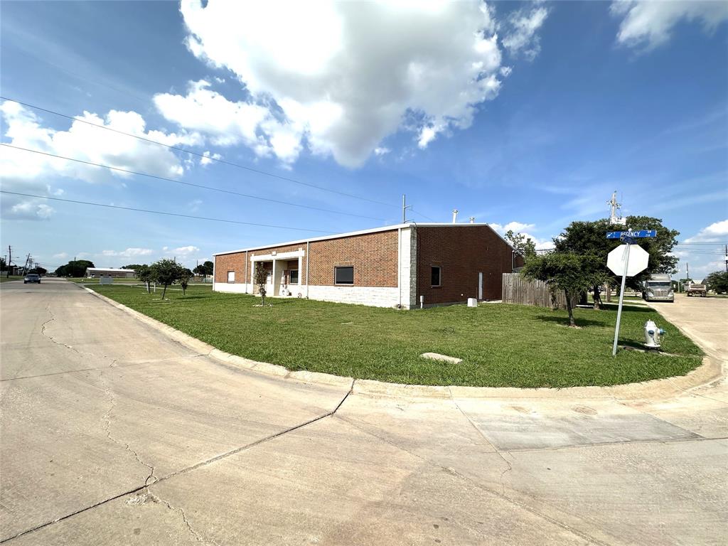 Regency Bus Park - Ph 2 - Commercial Sale