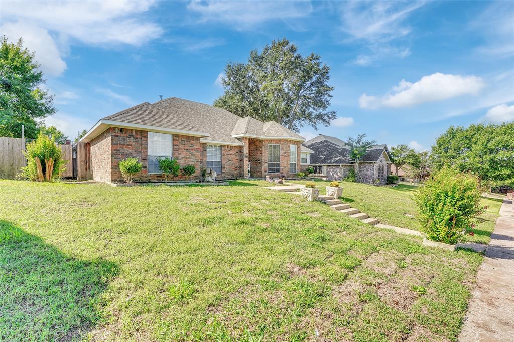 628 Heather Knoll Drive