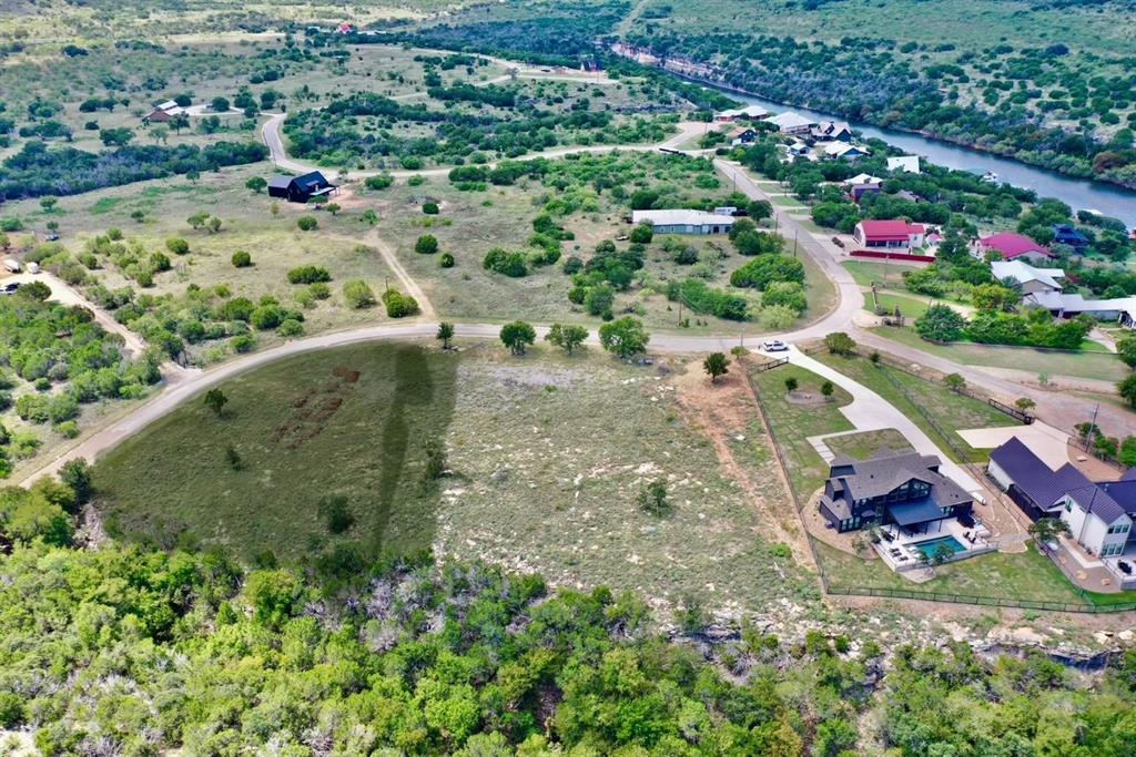 1000 Bluff Creek Drive