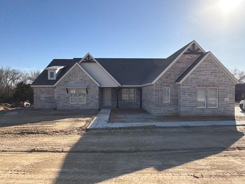 907 Perrin Lane Van Alstyne TX 75495