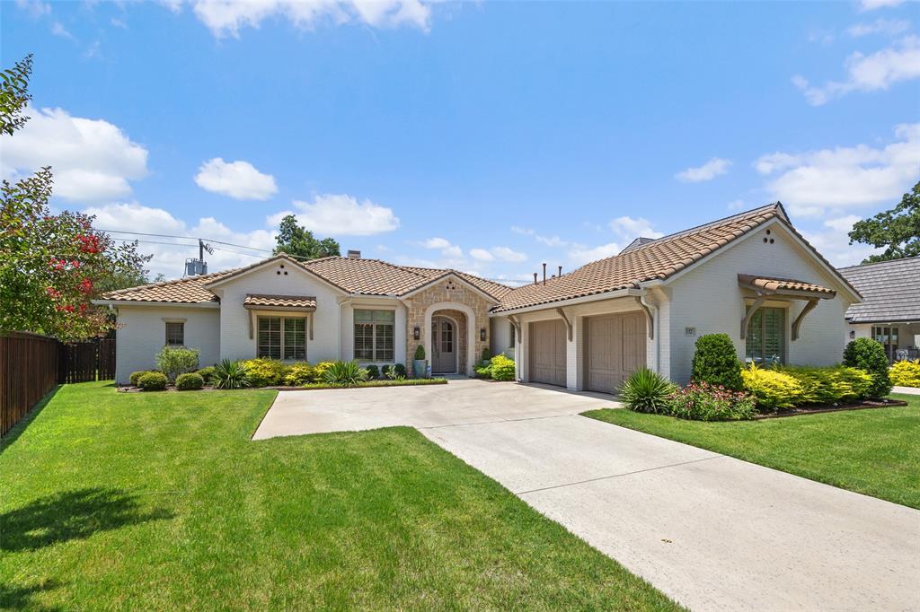 132 Pineland Place