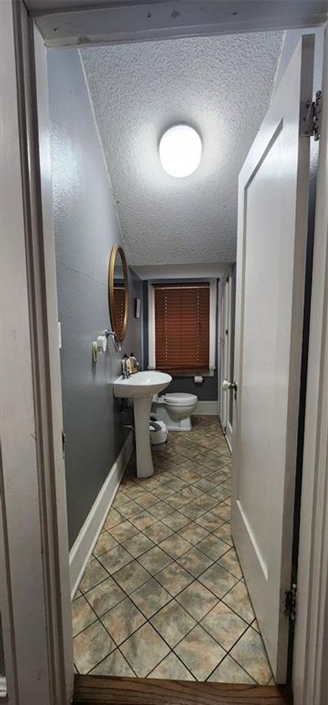 A home in Mexia