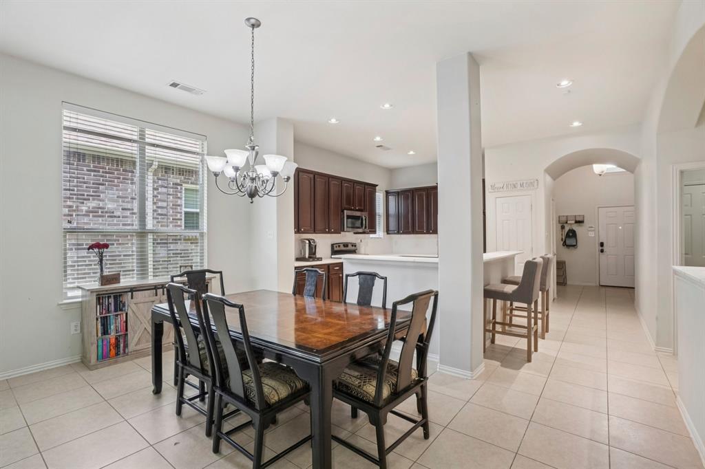 1133 Grimes Drive
