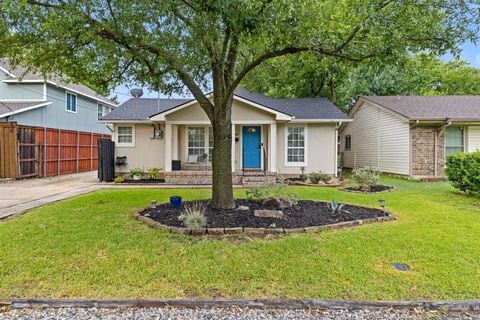 Tiny photo for 10338 Country Club Drive, Dallas, TX 75218 (MLS # 21145789)