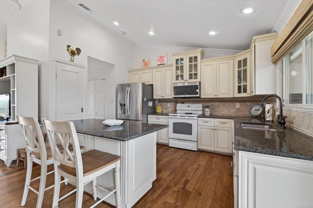 Colony 27 - Residential