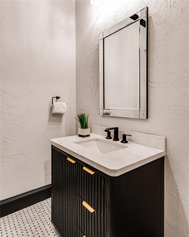 Manors At Waterford The - Residential