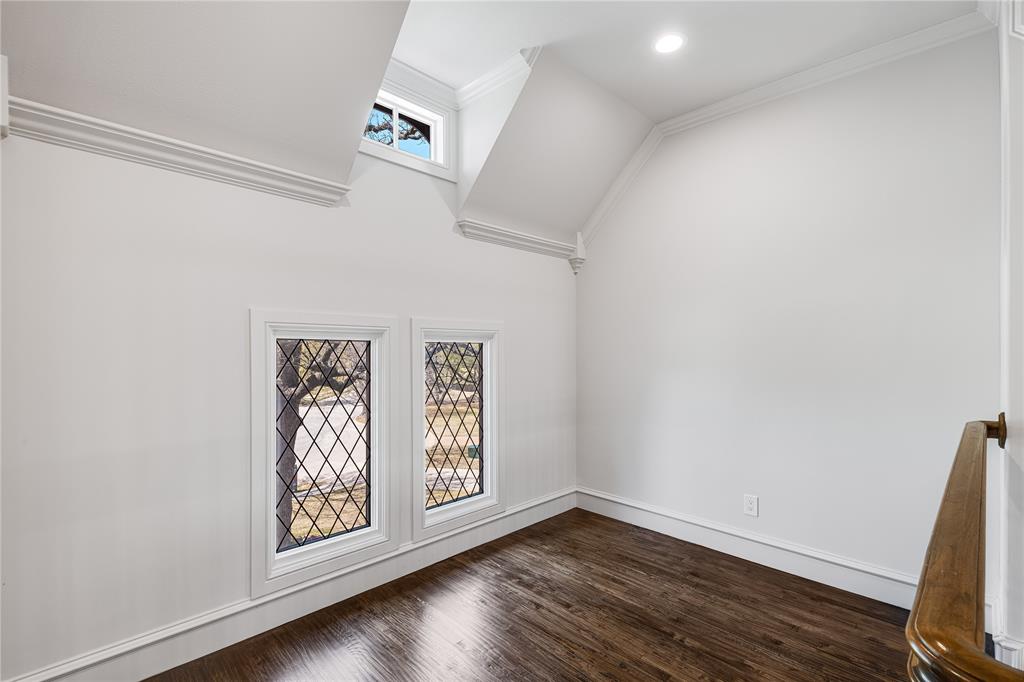 Manors At Waterford The - Residential