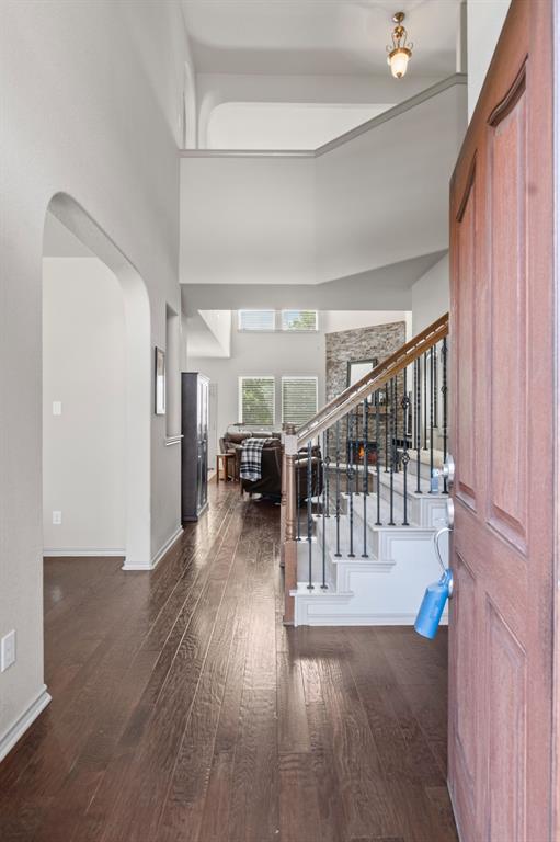 2220 Frosted Willow Lane