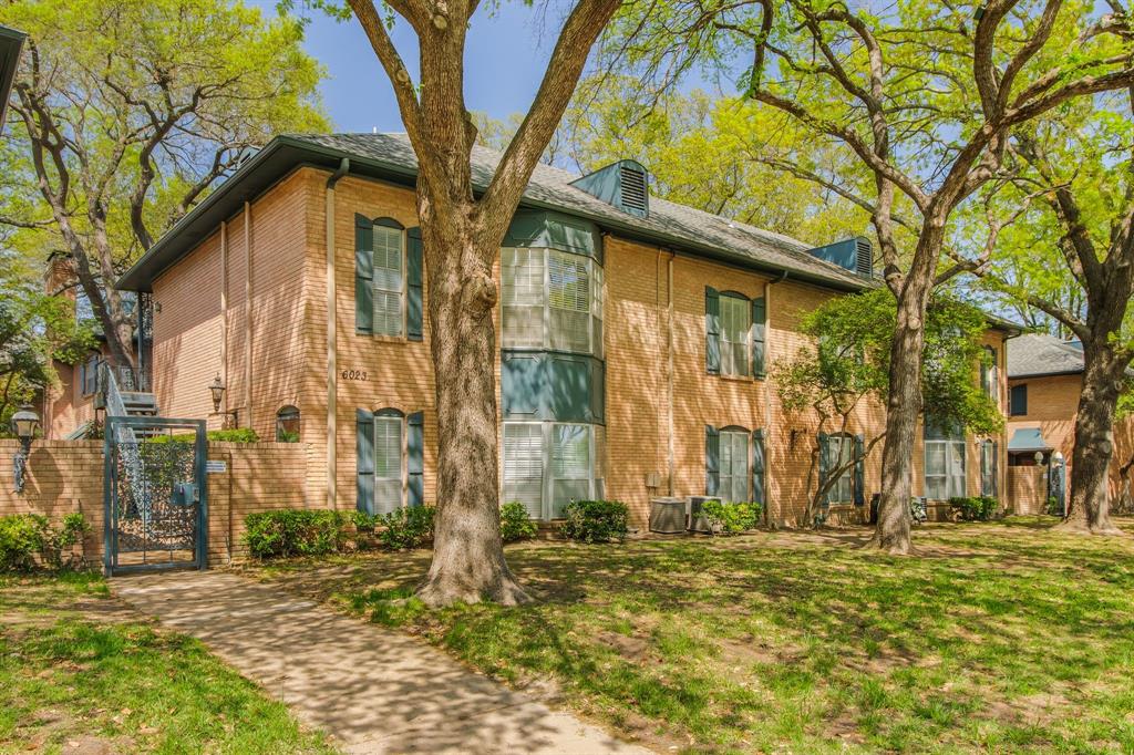 6023 E University Boulevard 204