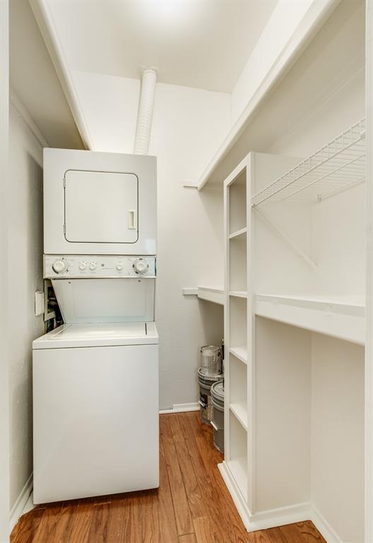 La Fontaine Condo - Residential