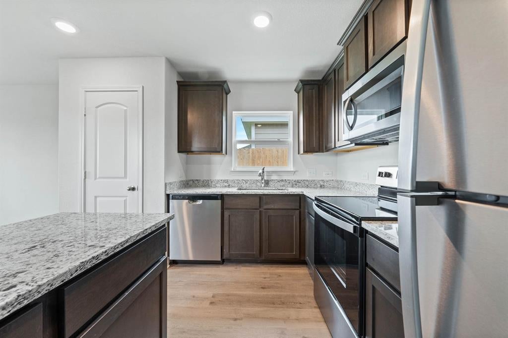1313 Wind Drift Way