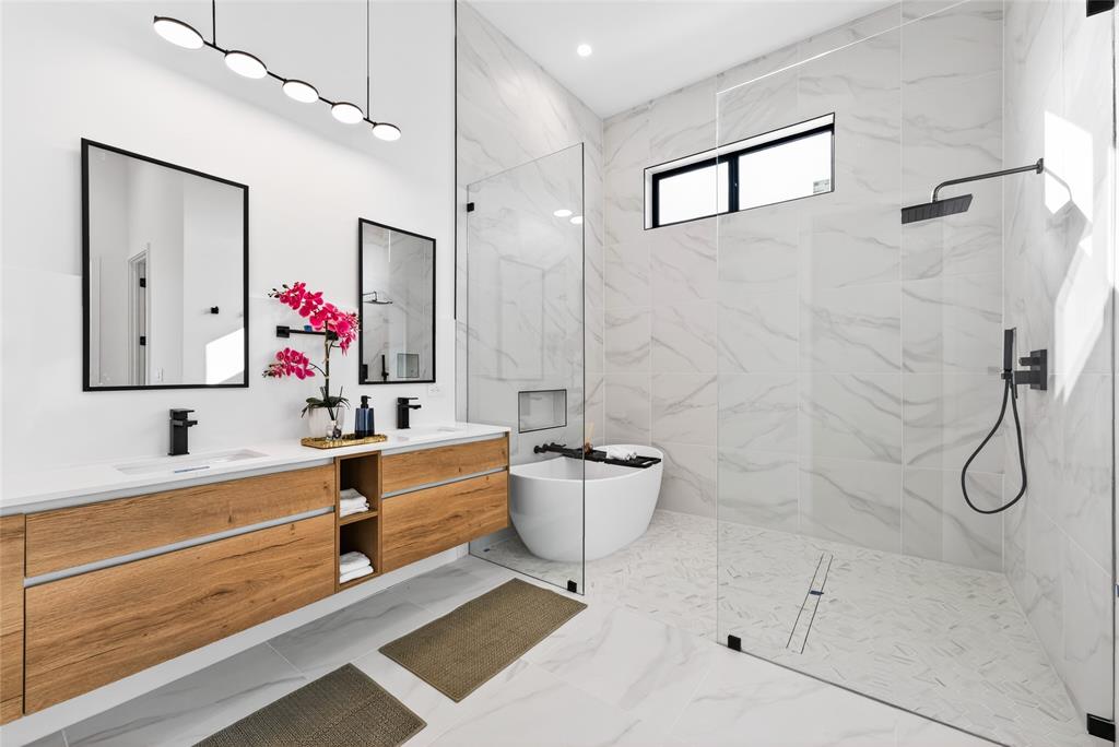 View Retail Condo - Residential