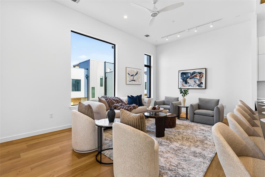 View Retail Condo - Residential