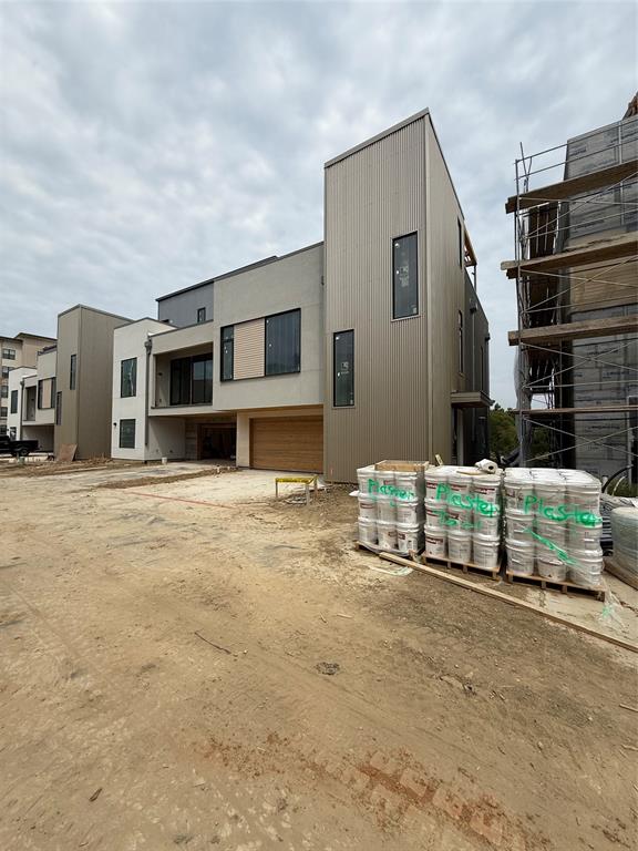 View Retail Condo - Residential