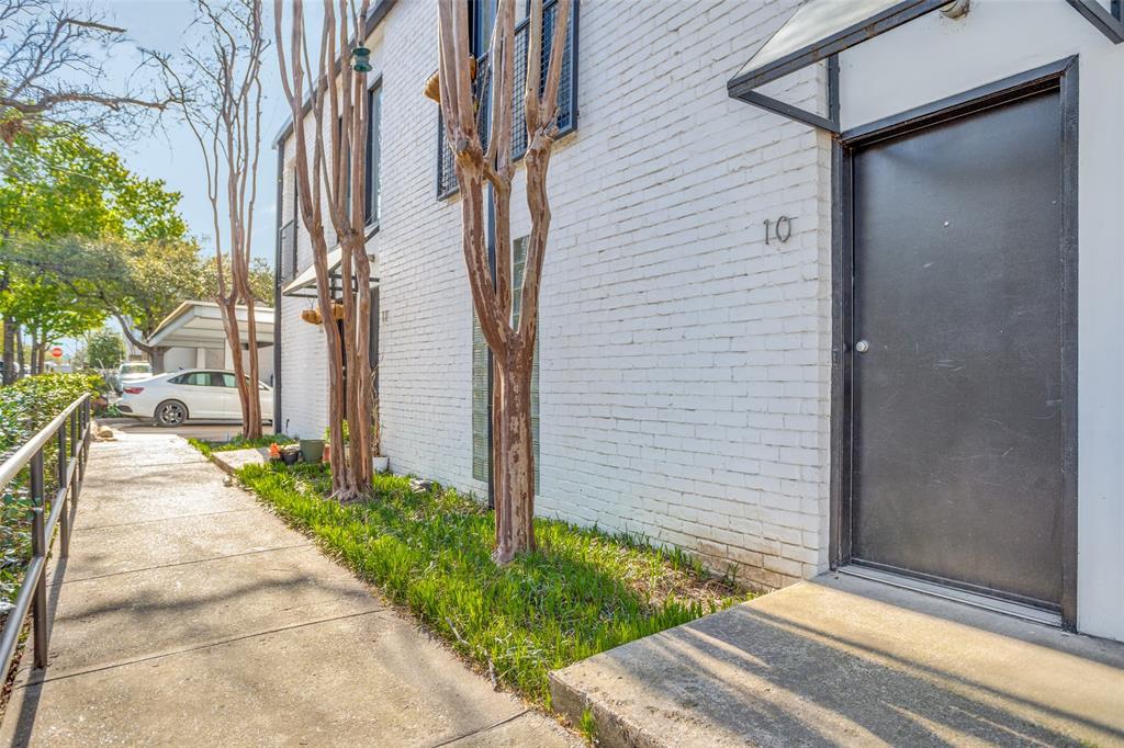 4242 Buena Vista Street 10