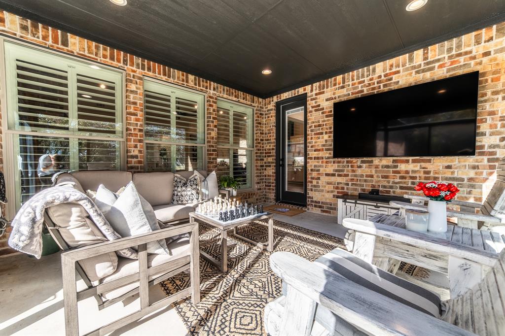 Springtown, Texas 76082, United States, 4 Bedrooms Bedrooms, ,3 BathroomsBathrooms,Residential,Pending,30649