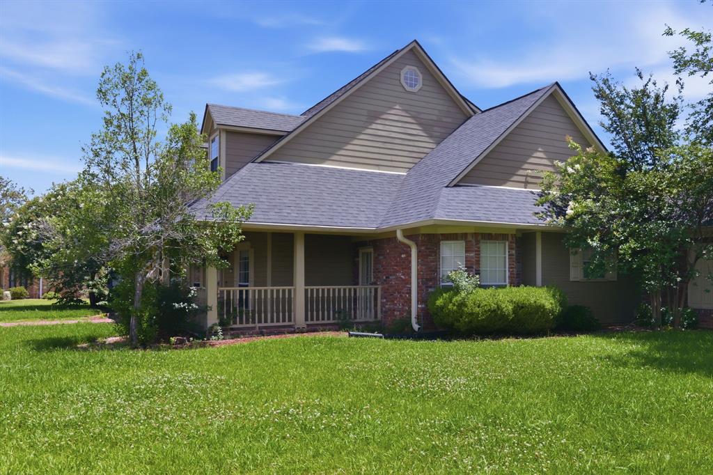 30 Fairmont Circle