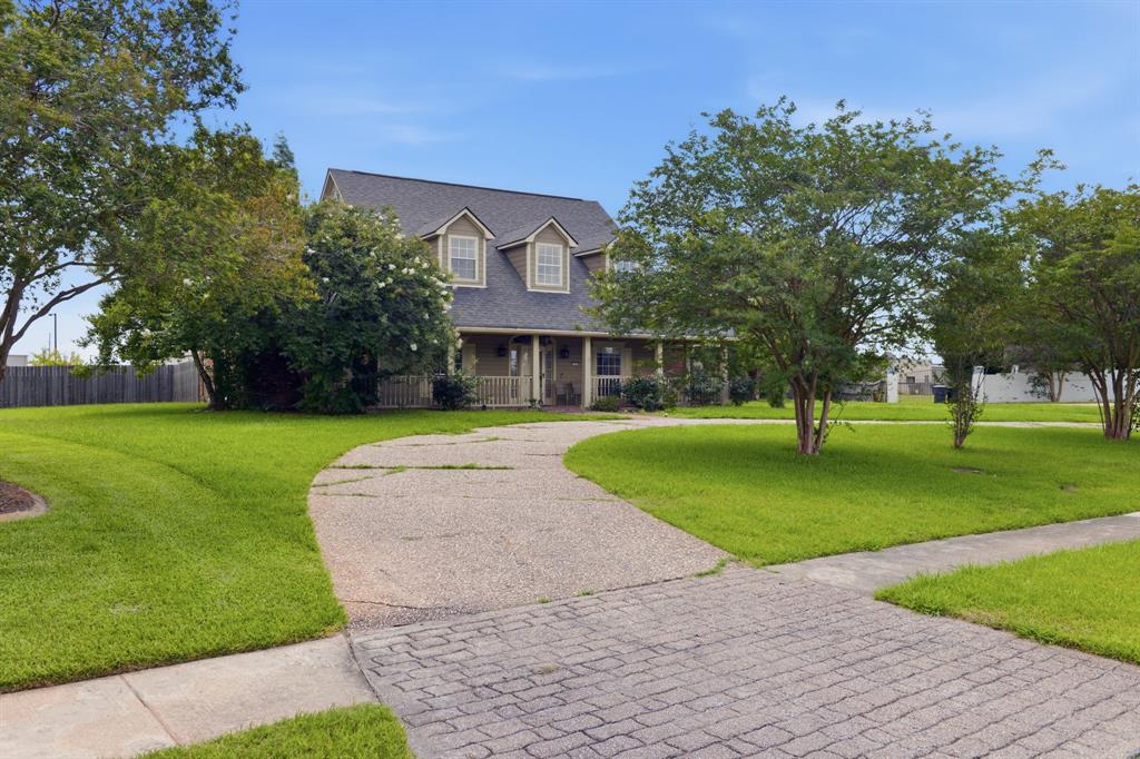 30 Fairmont Circle