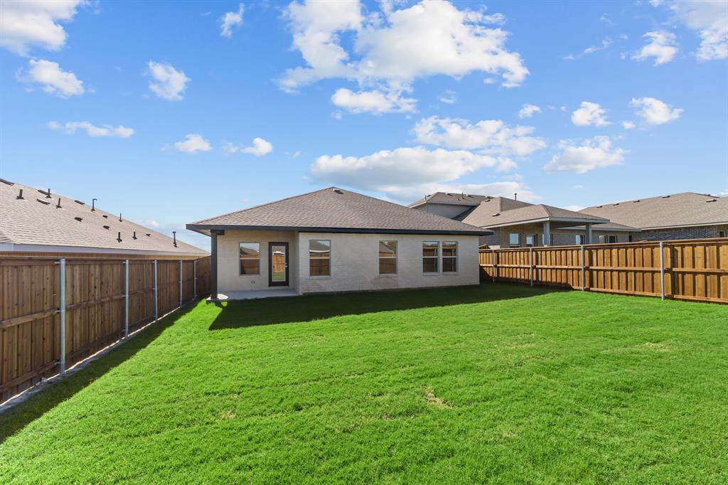 Noble Ridge - Residential