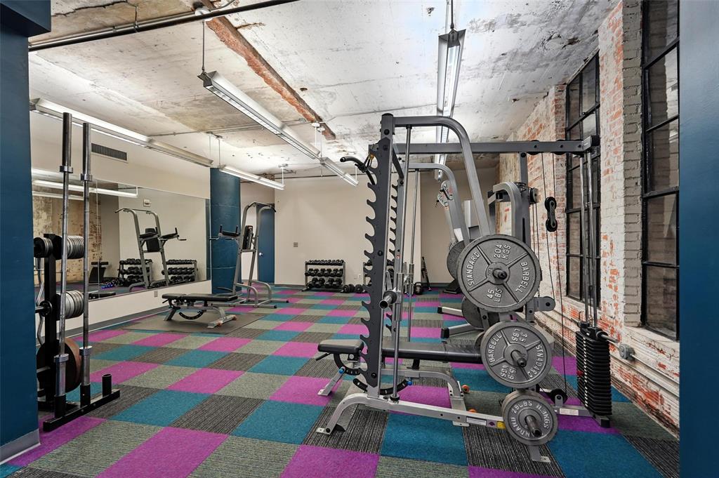 Soco Urban Loft Condo - Residential