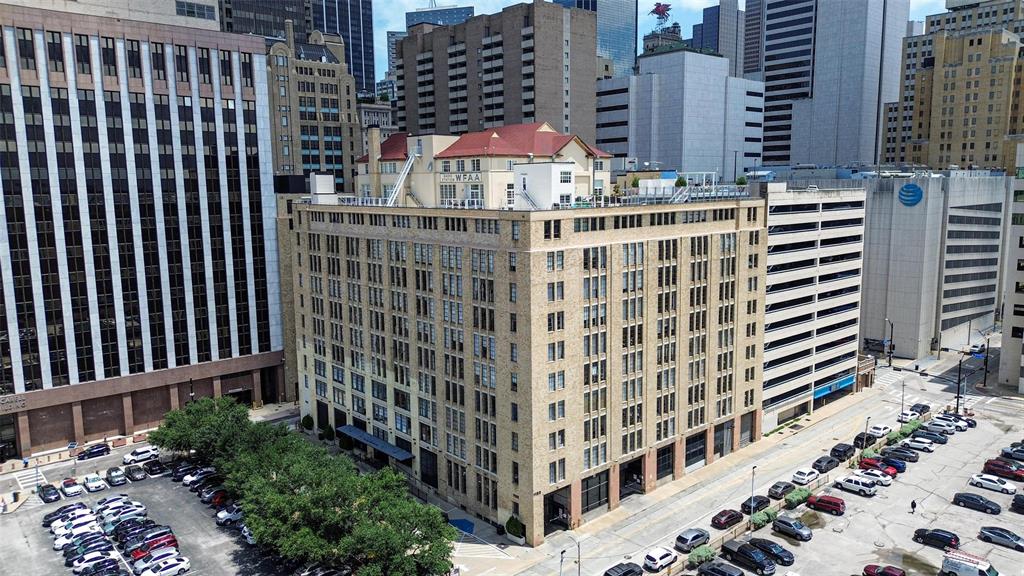 Soco Urban Loft Condo - Residential