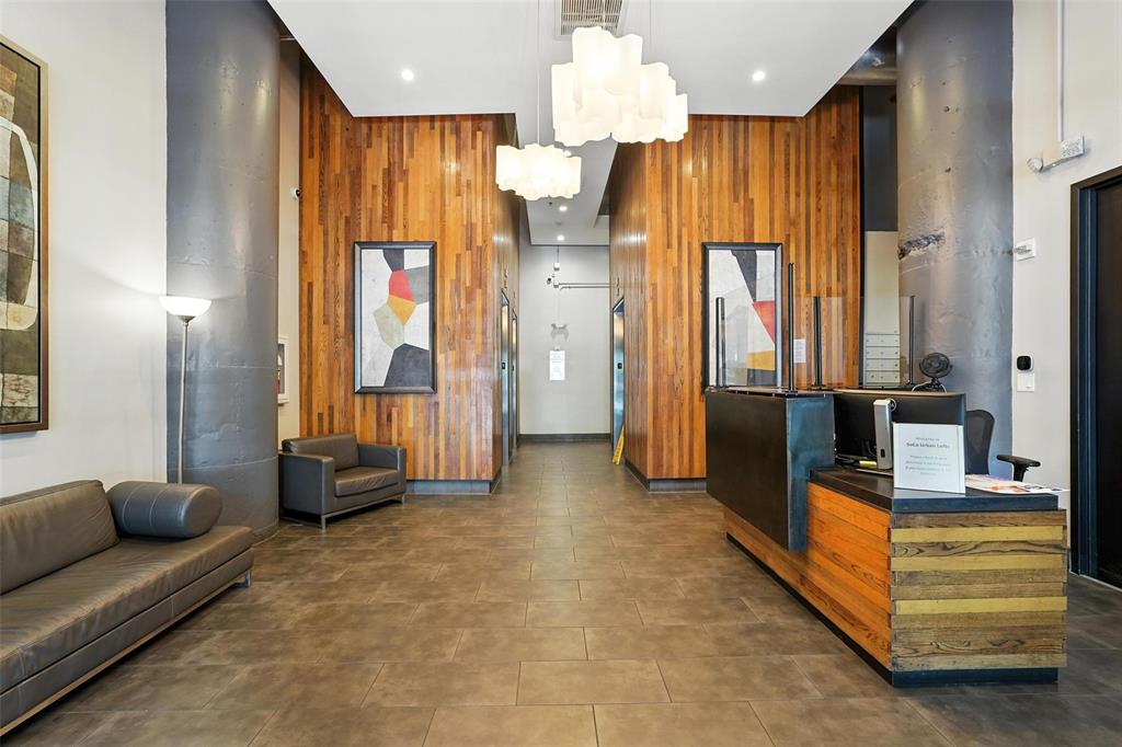 Soco Urban Loft Condo - Residential