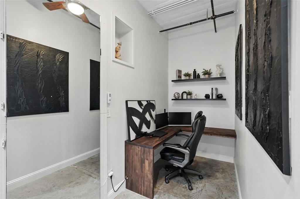 Soco Urban Loft Condo - Residential