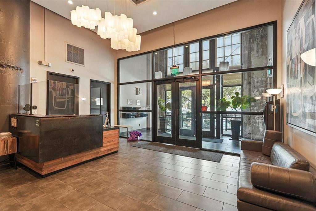 Soco Urban Loft Condo - Residential