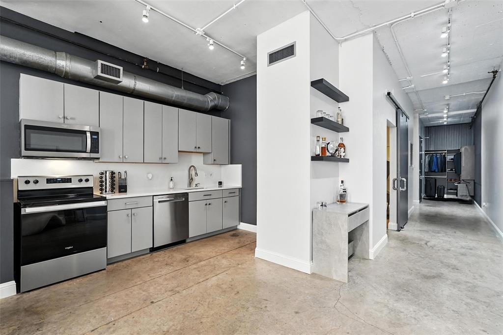 Soco Urban Loft Condo - Residential
