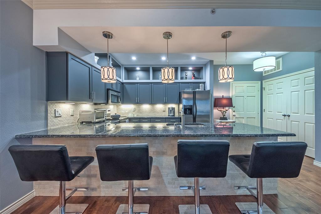 Piazza Siena Condo - Residential