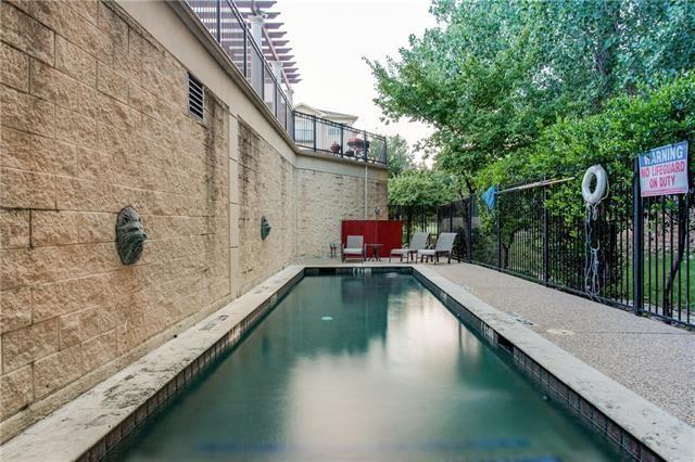 Piazza Siena Condo - Residential