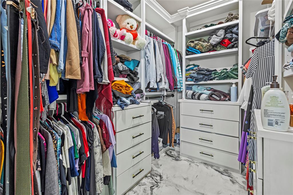 PECAN OAK TRAILS - Residential