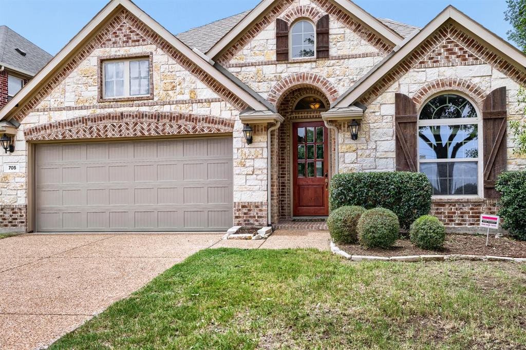 705 Nesbit Court