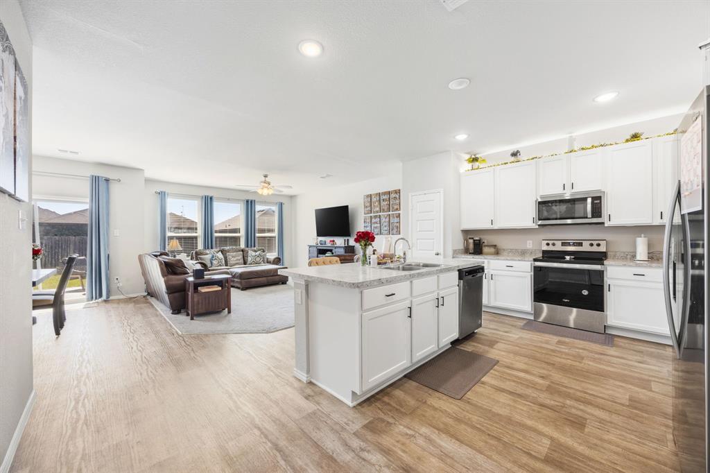 1017 Waverly Drive