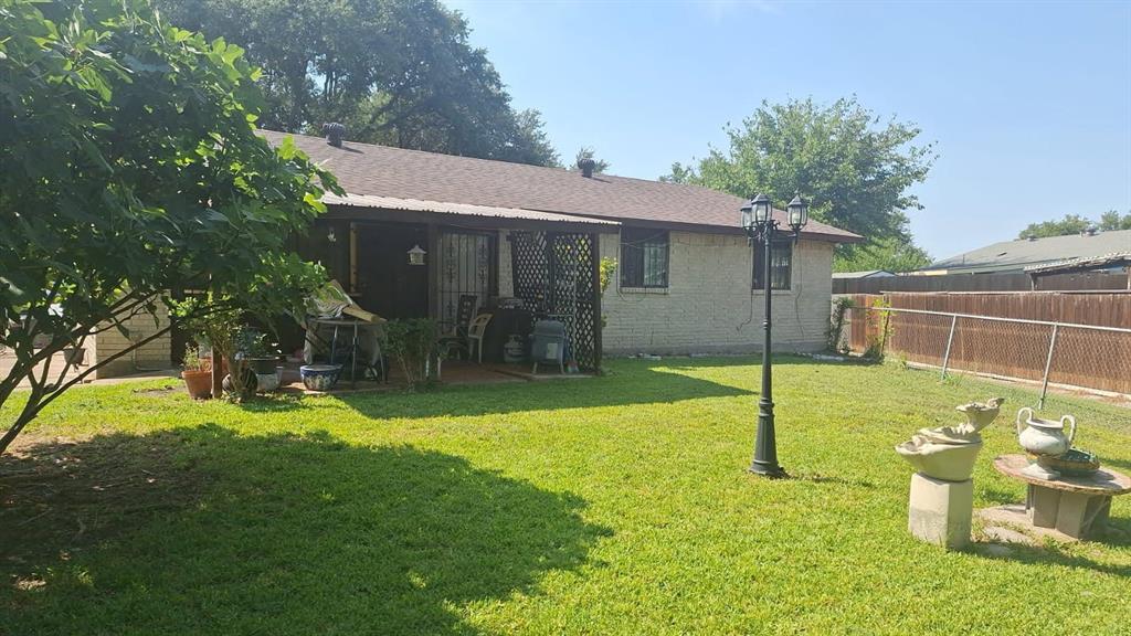 Lake Park Village 01 - Residential