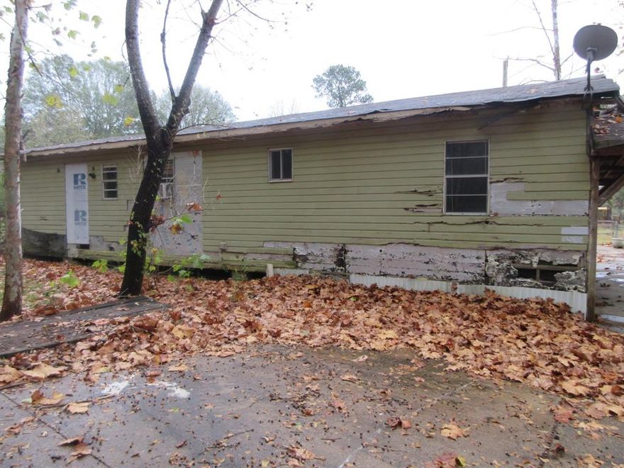 Wood frame home with 3 bedrooms and 1 bath. Fenced in yard. 1 car attached carport. AGENTS: see agent remarks on submitting an offer and how to scheduling a showing.