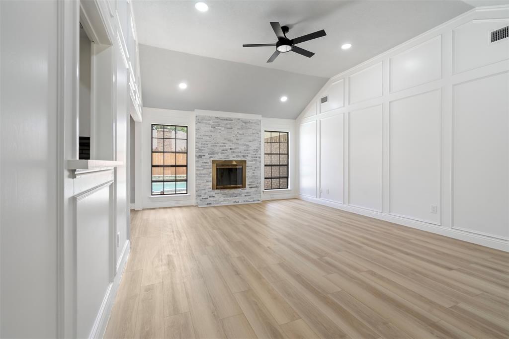 3924 Marsh Lane