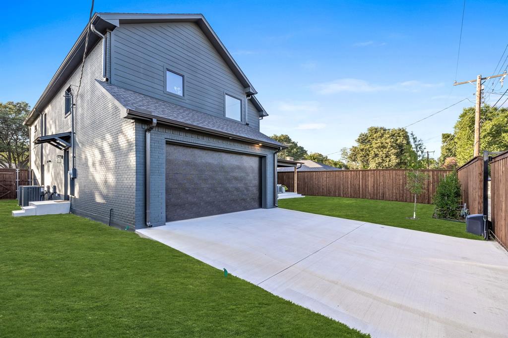 Williams-Caruth Terrace - Residential