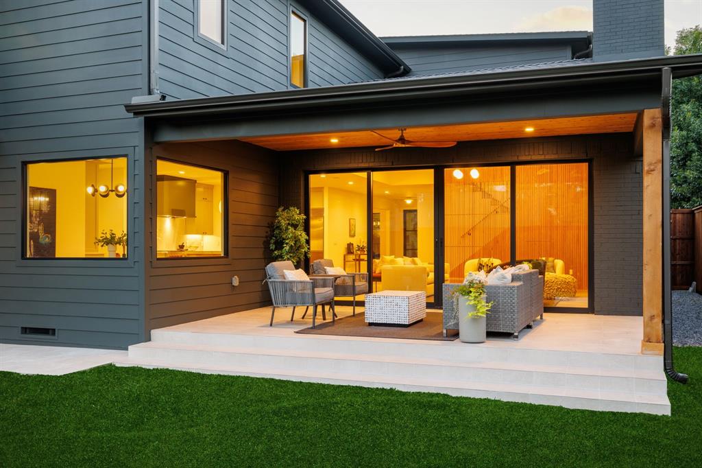 Williams-Caruth Terrace - Residential