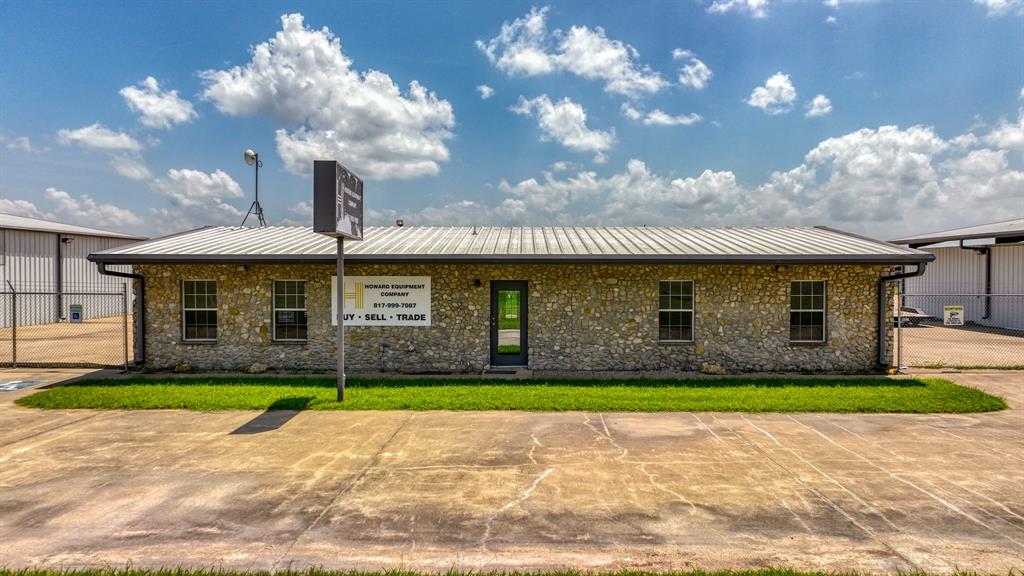 1310 N Cresson Highway