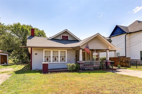 A home in Terrell